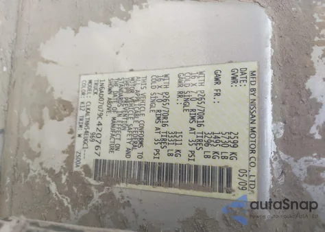 2009 Nissan Frontier Crew Cab Se/Le/Nismo z USA, uszkodzony, nr VIN 1N6AD07U79C420767